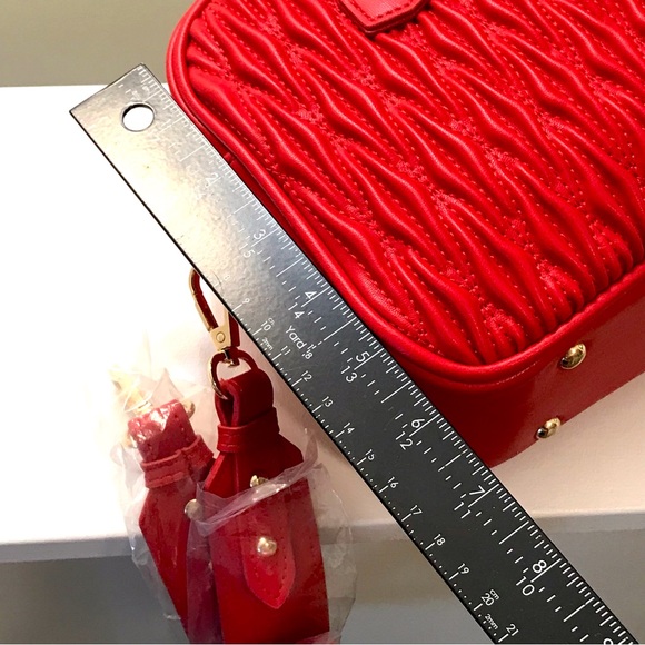 Valentino Orlandi Quilted Red Bag New - Picture 14 of 16